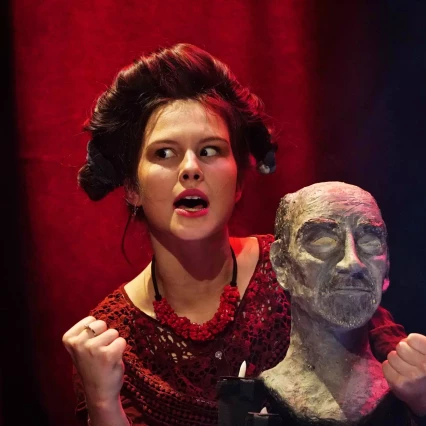 „Kubuś, czyli uległość” Grupy Teatralnej „Nie Wiem i Szukam w Teatrze”